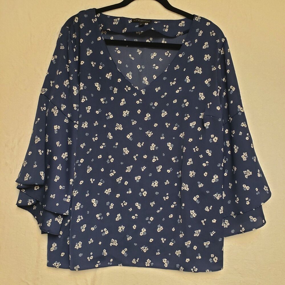Lane Bryant Tiered 3/4 Bell Sleeve V Neck Blouse Navy Blue White Floral Sz 18/20